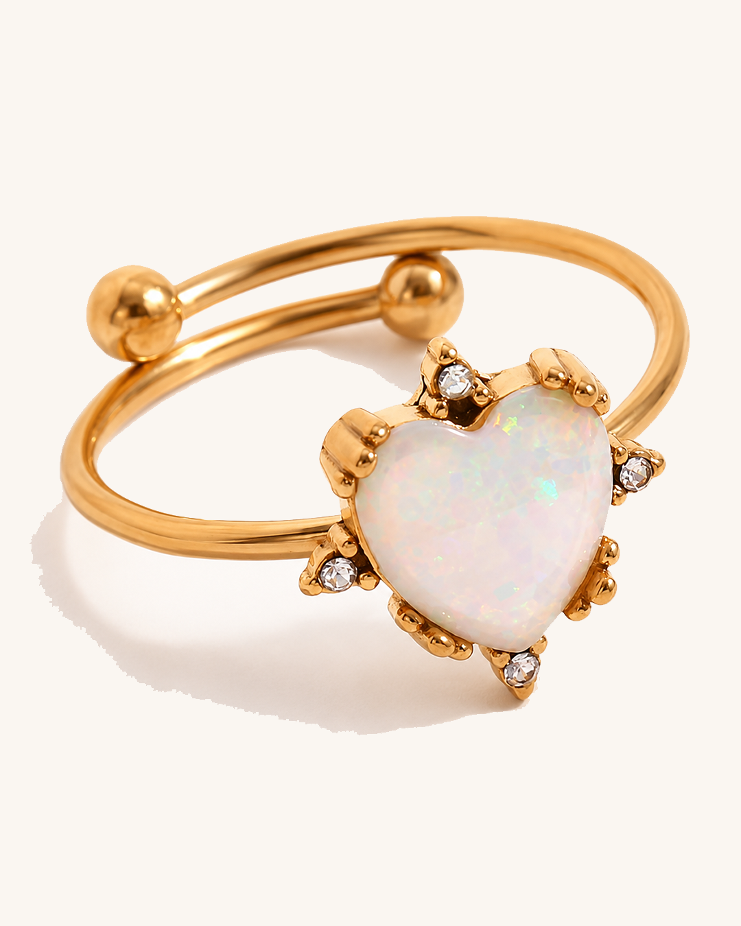 Moon Opal Heart - złoty pierścionek sercem